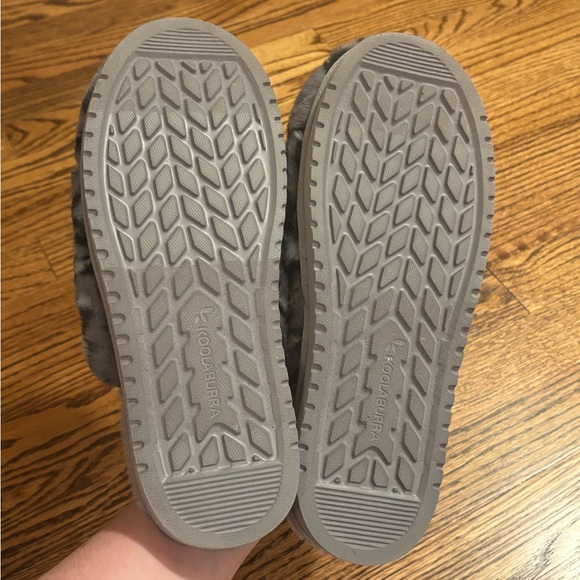 Koolaburra by UGG | Starleen Gray Leopard Fluff‎ Slippers #1141670 Women’s Sz 8 - Picture 5 of 7